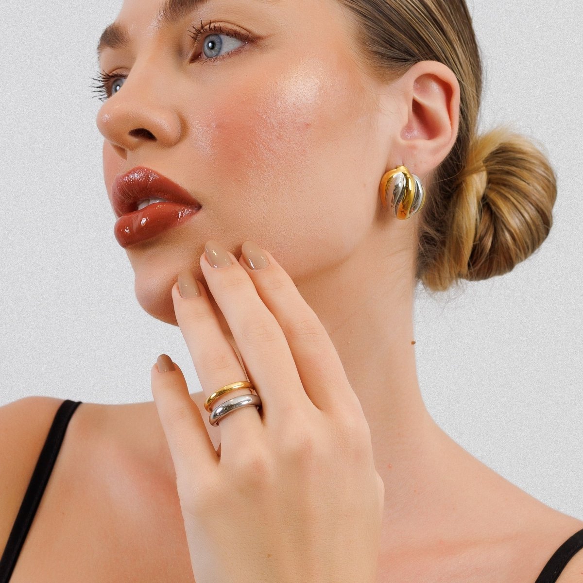 Anillo Duality ajustable con baño mixto de oro y plata