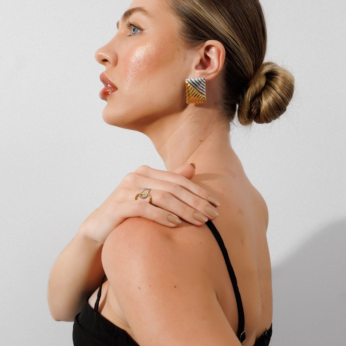 Anillo ajustable Light Bonds con baño mixto de oro y plata