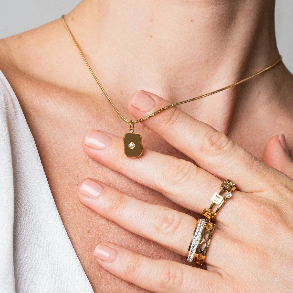 Anillo Mosaico Bañado en Oro de 18k