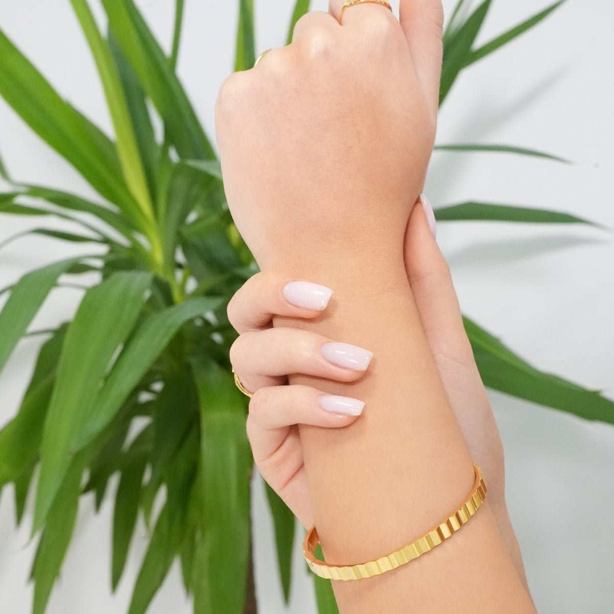 Pulsera Ondulada Chapada en Oro de 18k