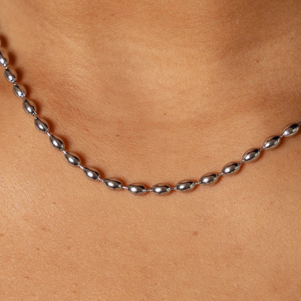 Collar de cadena con esferas - Plata