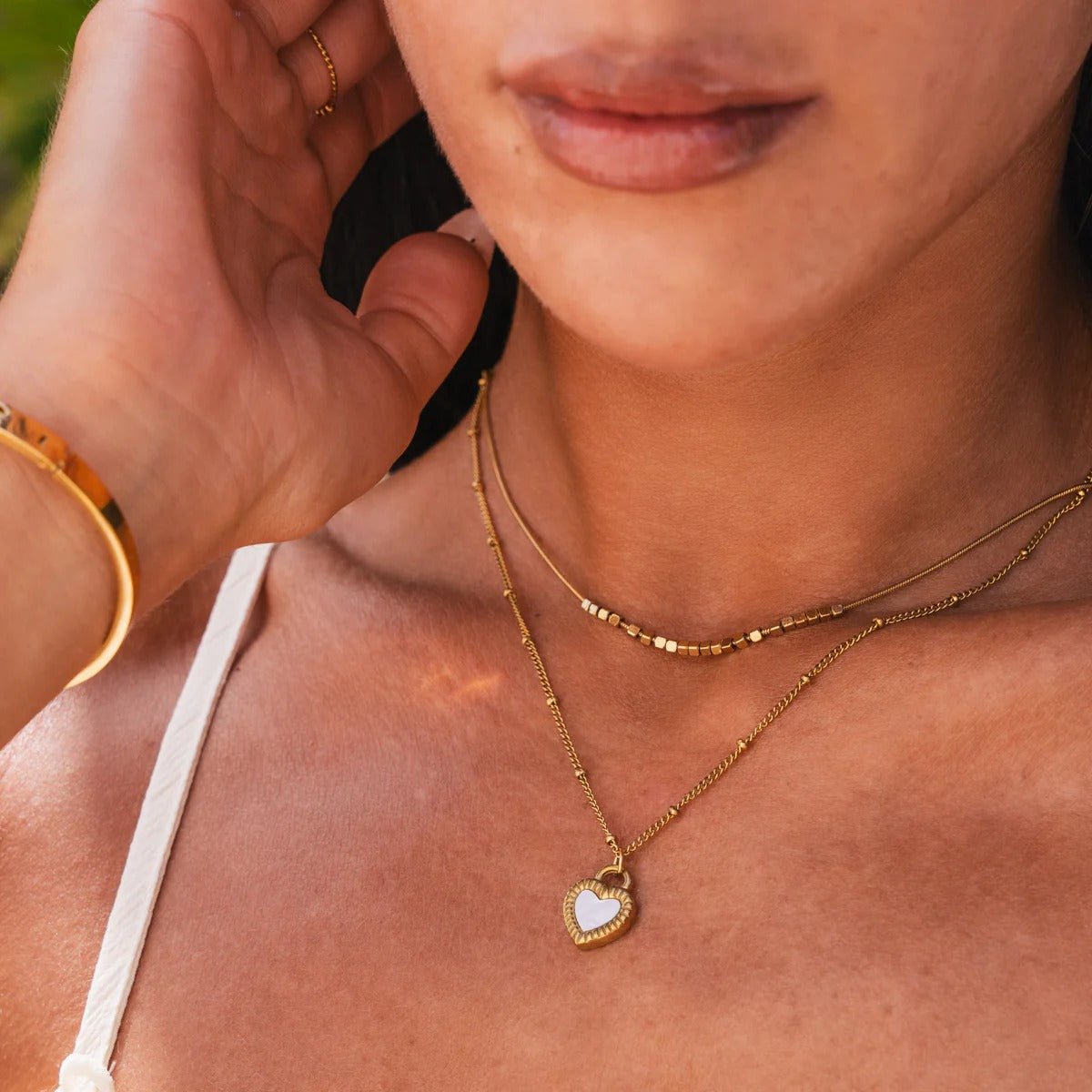 Collar de corazón jaspeado bañado en oro de 18 quilates