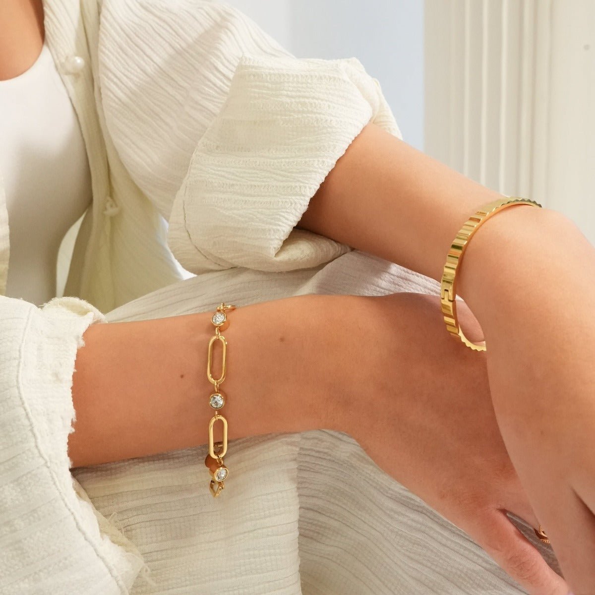 Pulsera de eslabones de cristal bañada en oro de 18 quilates