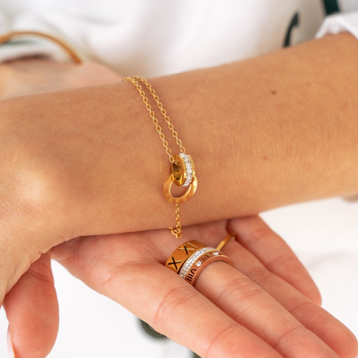 Pulsera Imperial con Piedra Zirconia Bañada en Oro de 18K