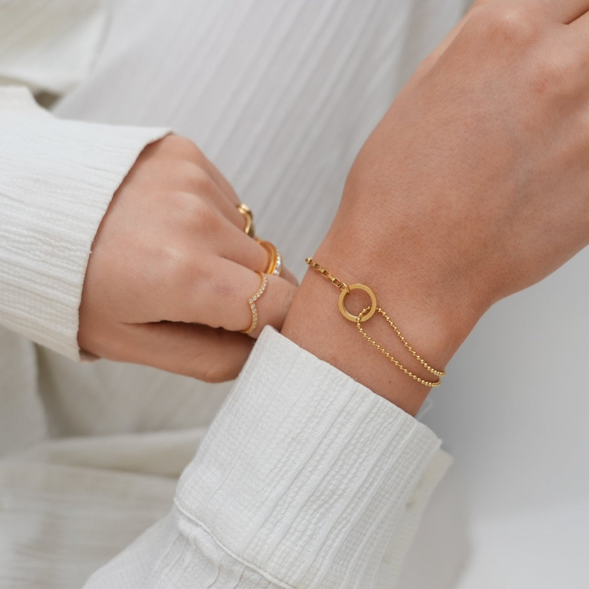 Pulsera Une bañada en oro de 18k