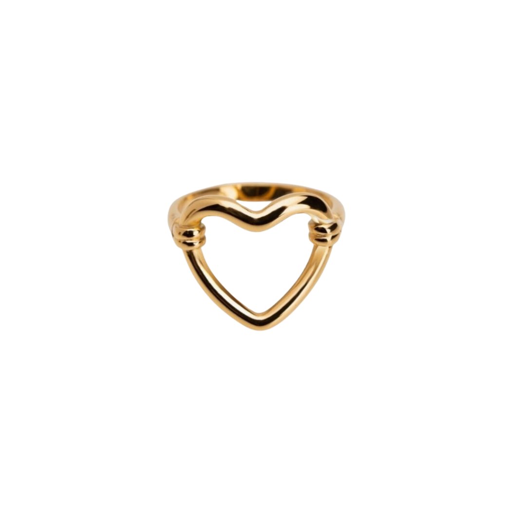 Anillo de corazón hueco bañado en oro de 18 k