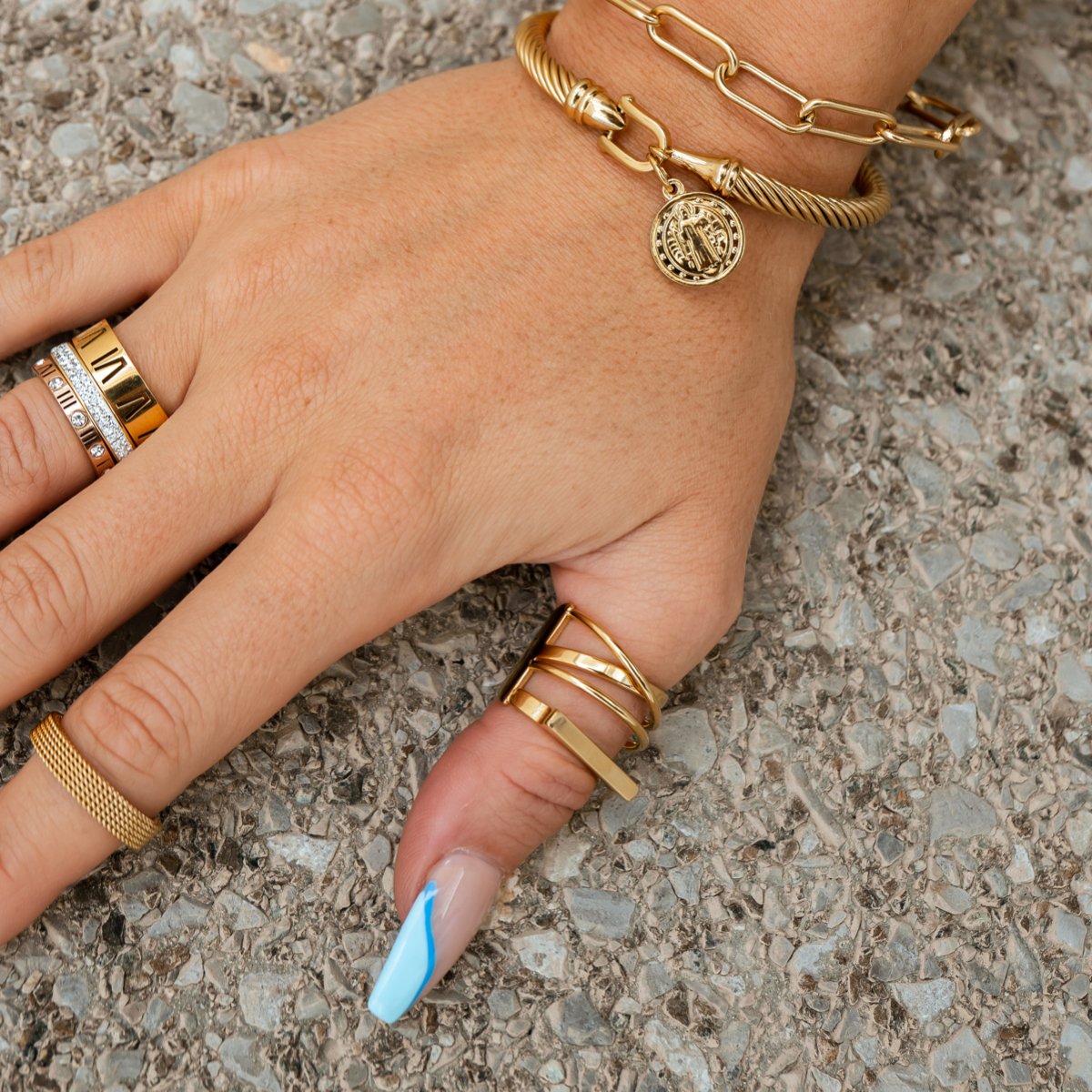 Anillo Haute bañado en oro de 18 quilates