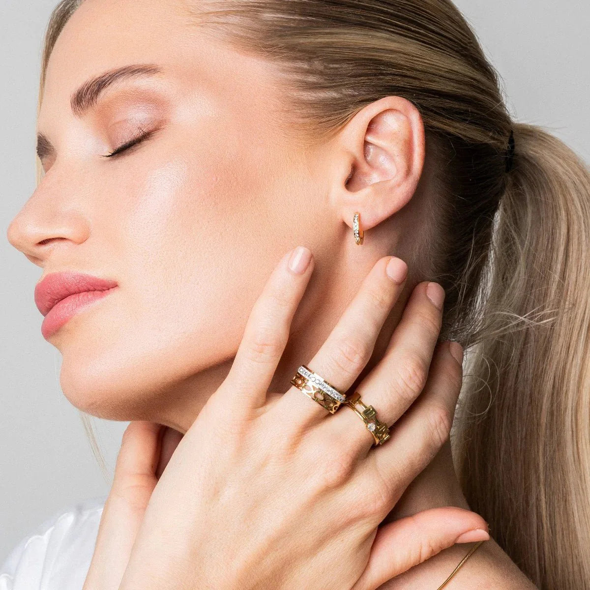 Anillo Mosaico Bañado en Oro de 18k