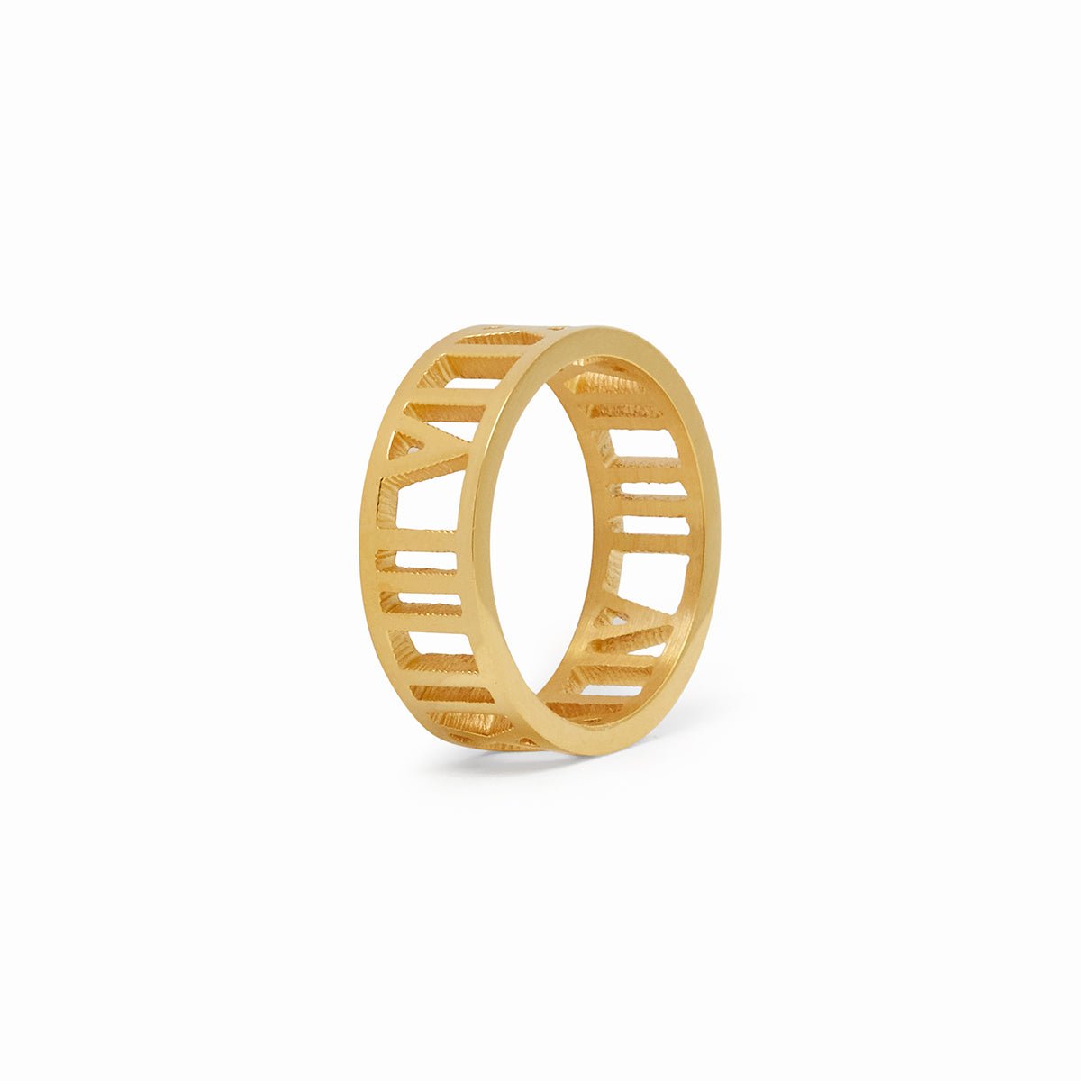 Anillo con números romanos bañado en oro de 18 quilates