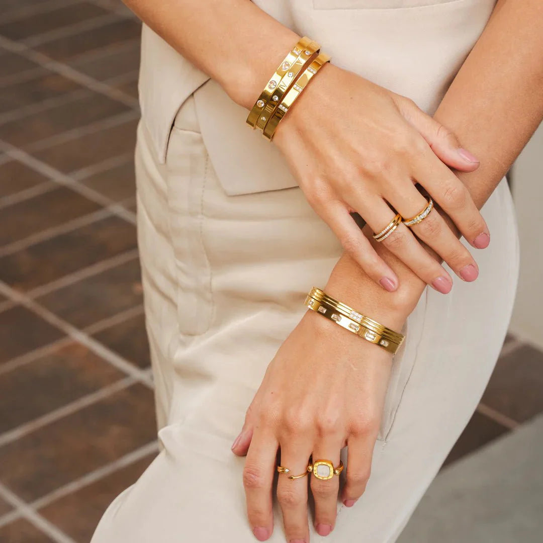 Pulsera Romana Clásica Bañada en Oro de 18k