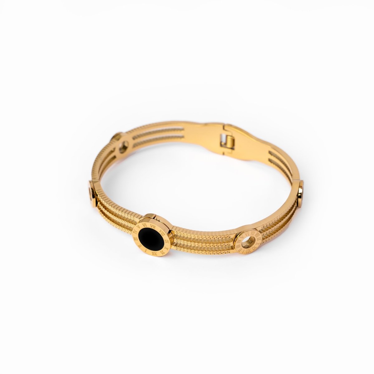 Pulsera Triple Ónix Bañada en Oro de 18k