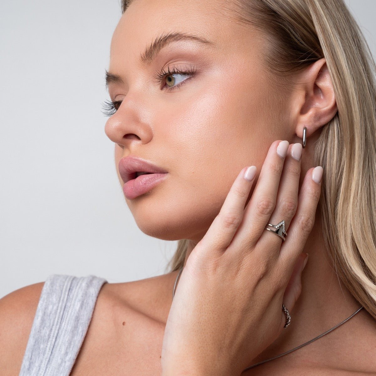 Pendiente de aro cuadrado - Plata