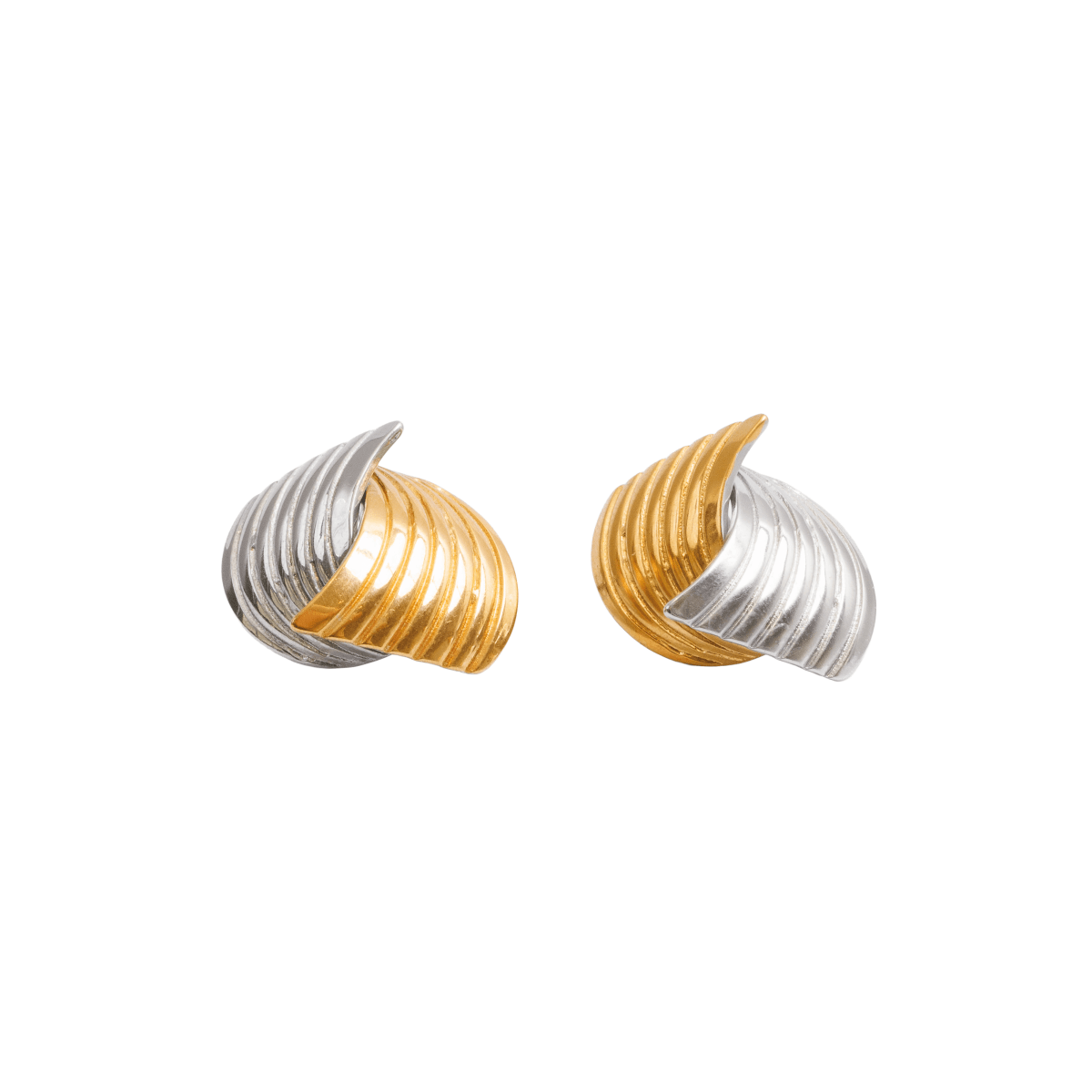 Pendientes Wave Motion con baño mixto de oro y plata