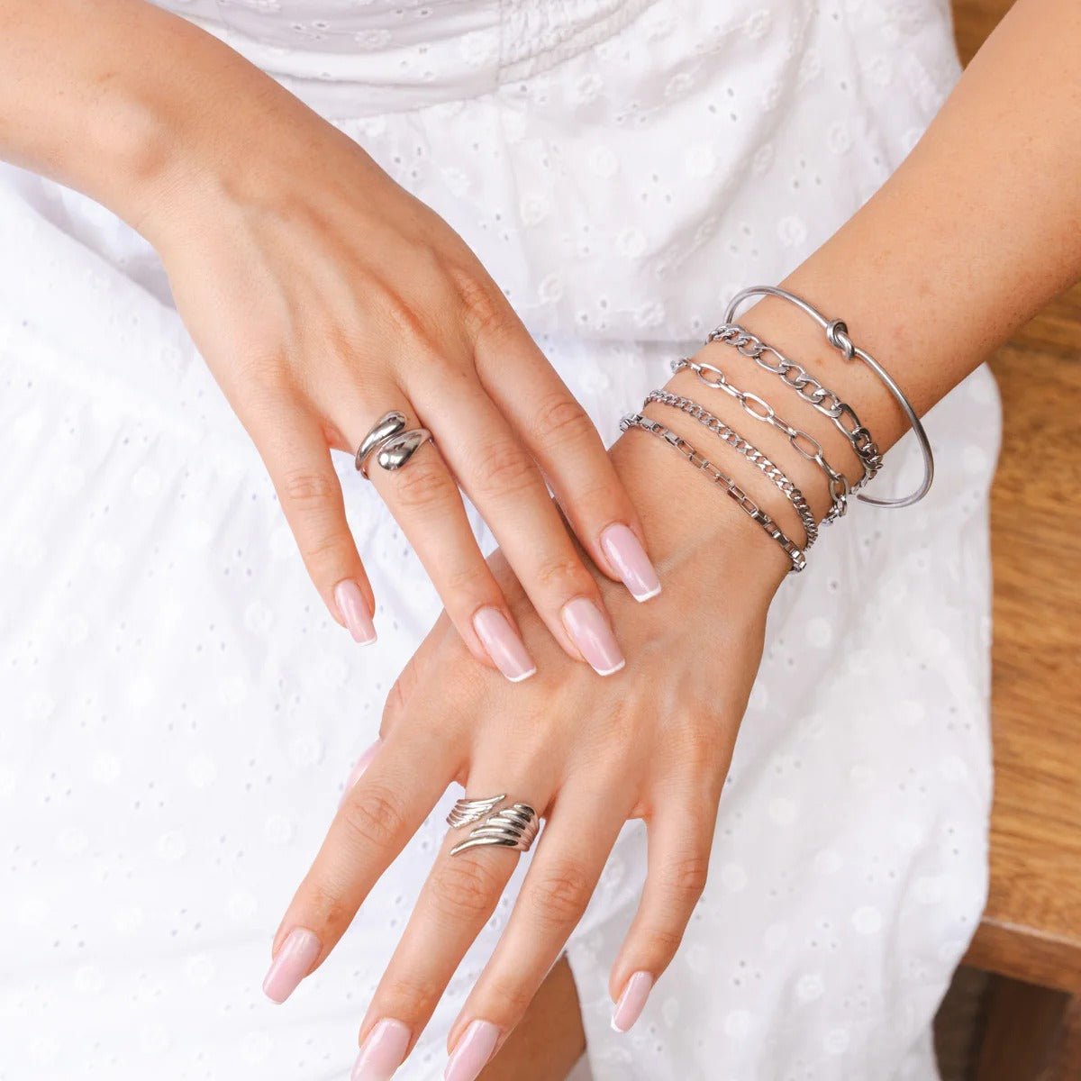 Conjunto de pulseras Elegance y pulsera de nudo - Plata