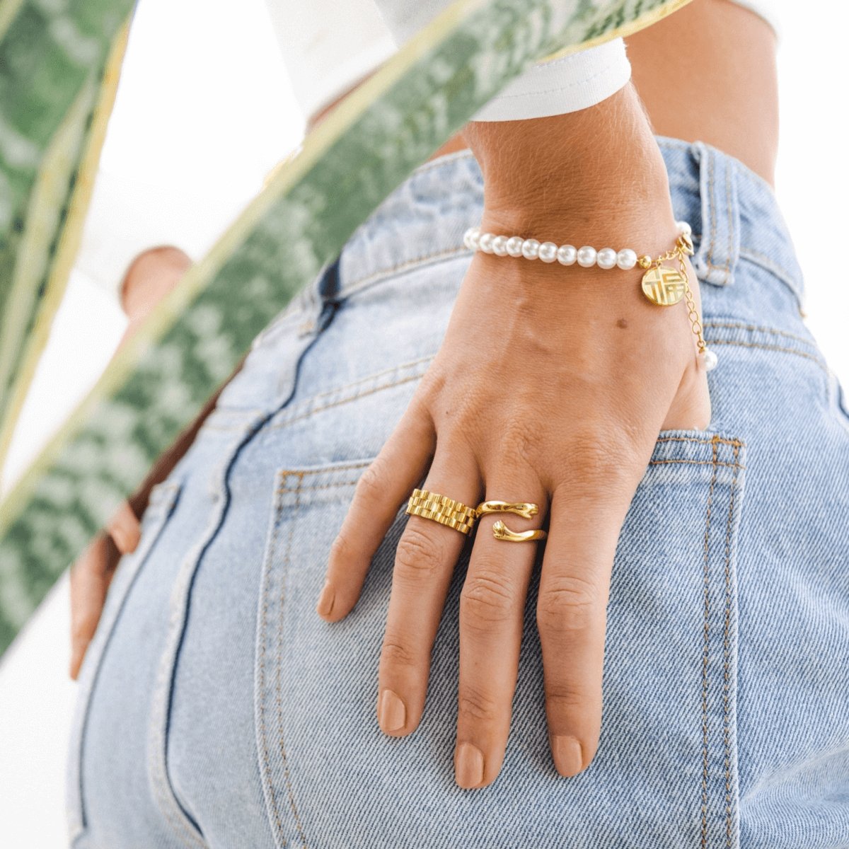 Pulsera Charm Perla Chapada en Oro de 18K